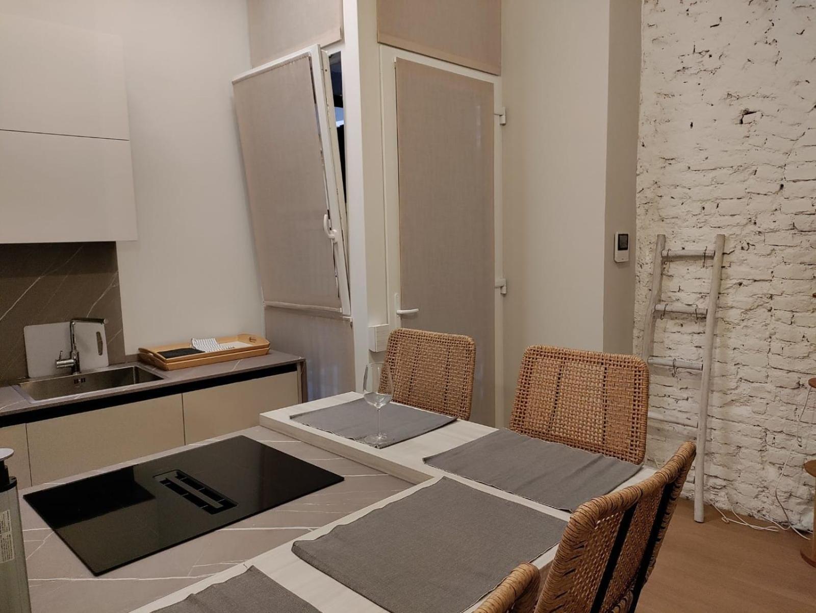 Ticinese Apartment Milan
